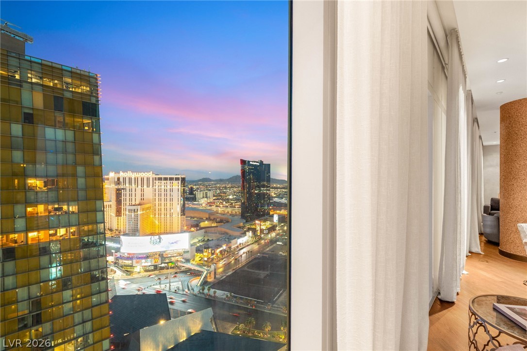3750 Las Vegas Boulevard 3009