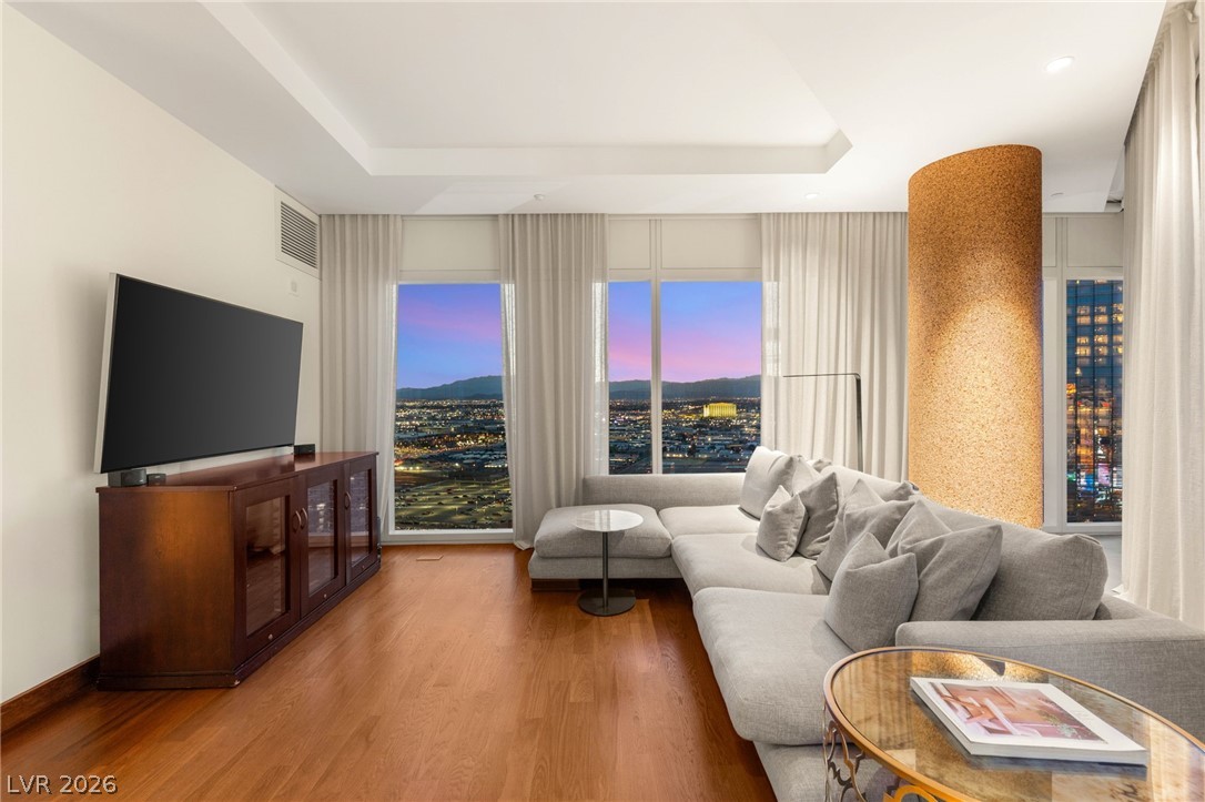 3750 Las Vegas Boulevard 3009