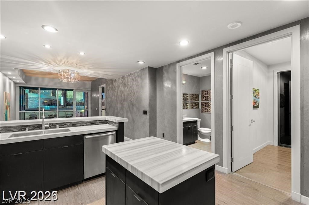 4525 Dean Martin Drive 511