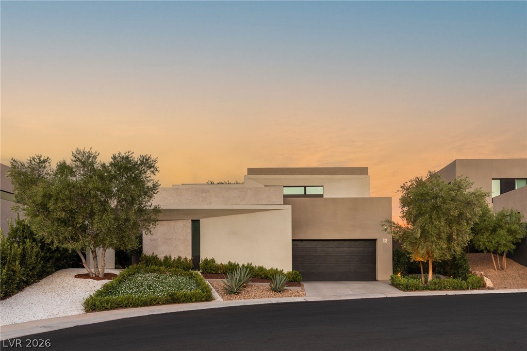 12 Desert Lake Lane