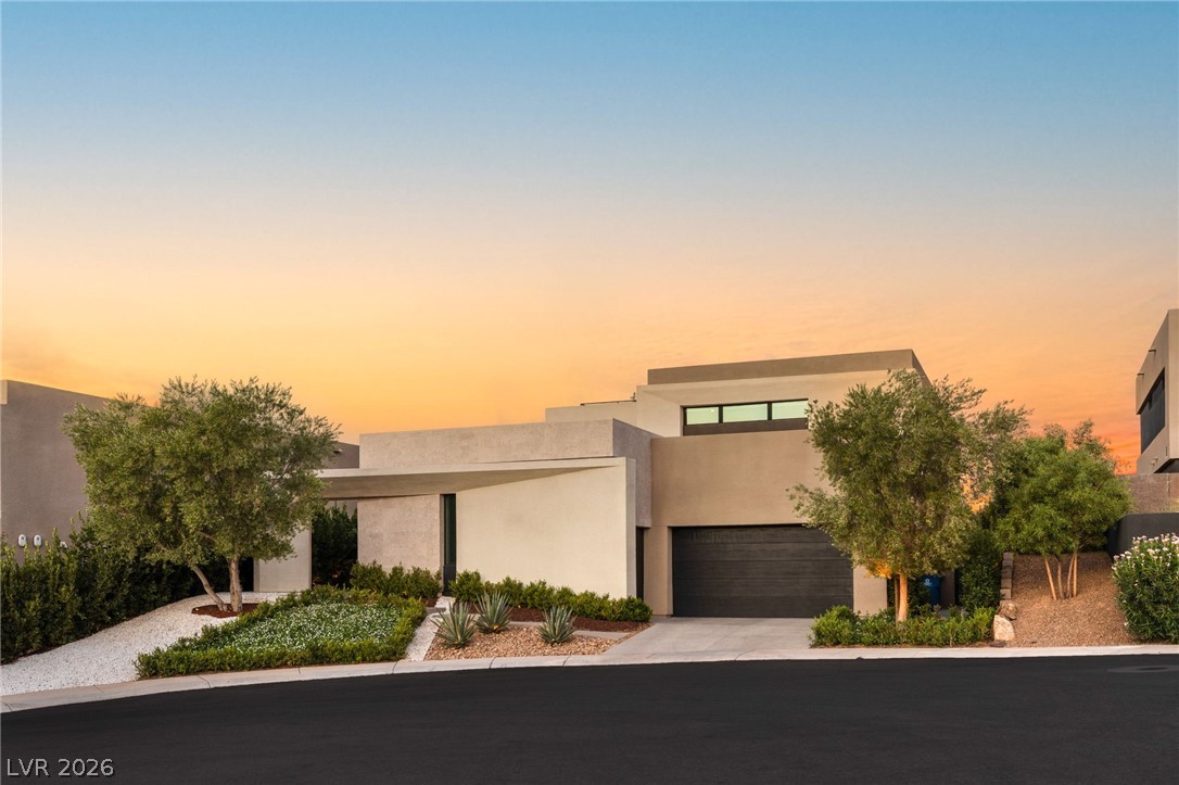 12 Desert Lake Lane