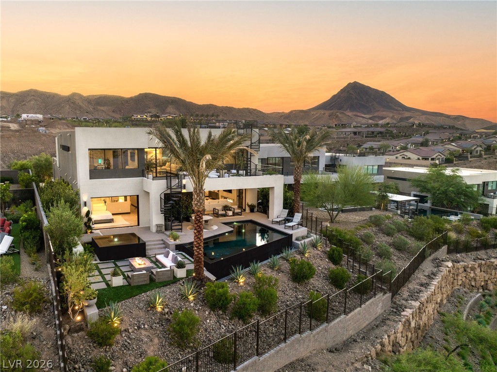 12 Desert Lake Lane