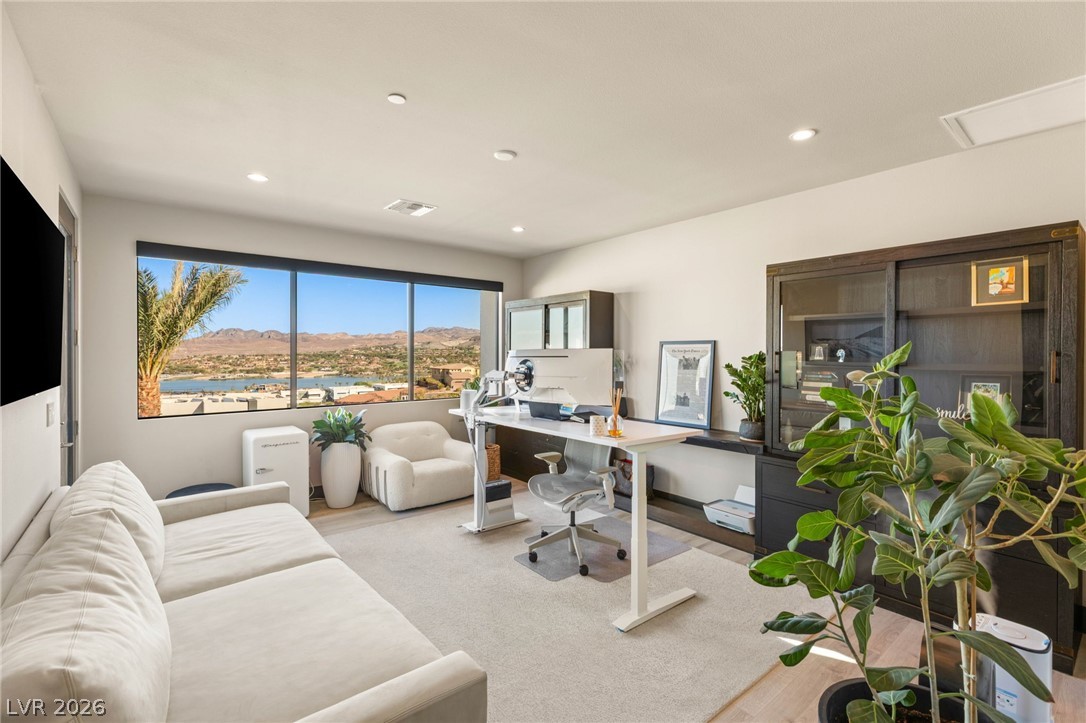 12 Desert Lake Lane