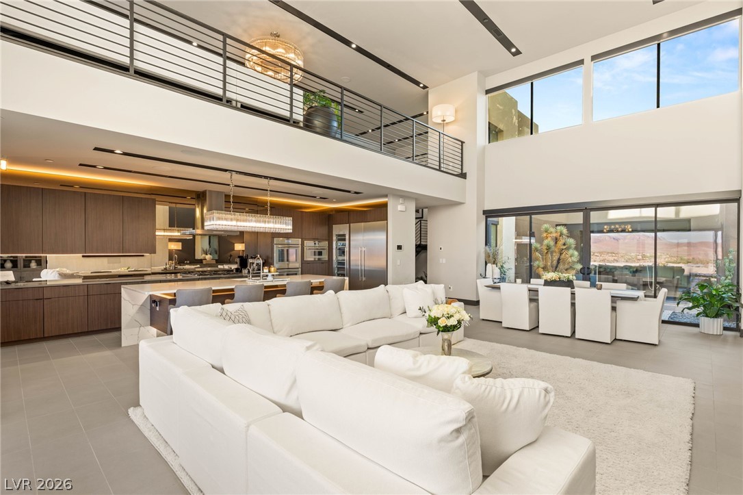12 Desert Lake Lane