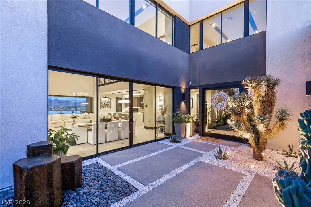 12 Desert Lake Lane