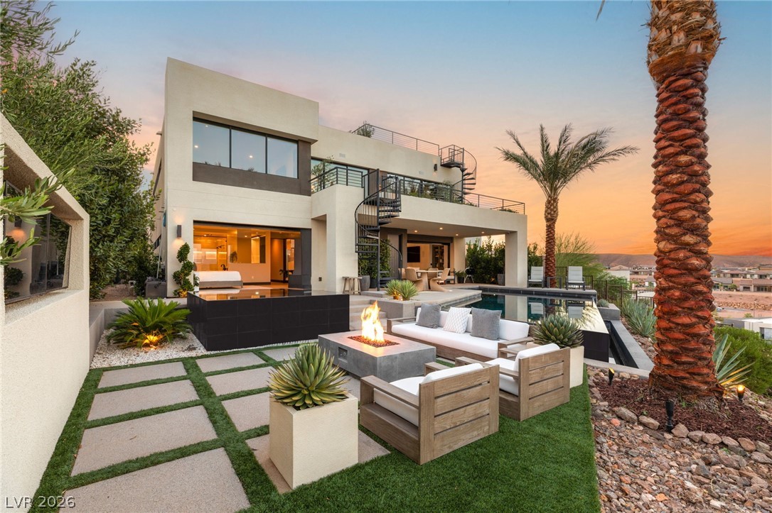 12 Desert Lake Lane
