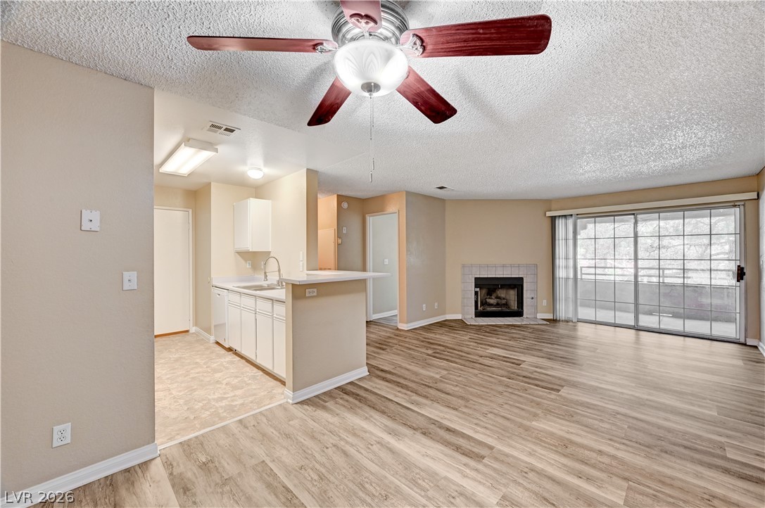 2200 South Fort Apache Road 2121