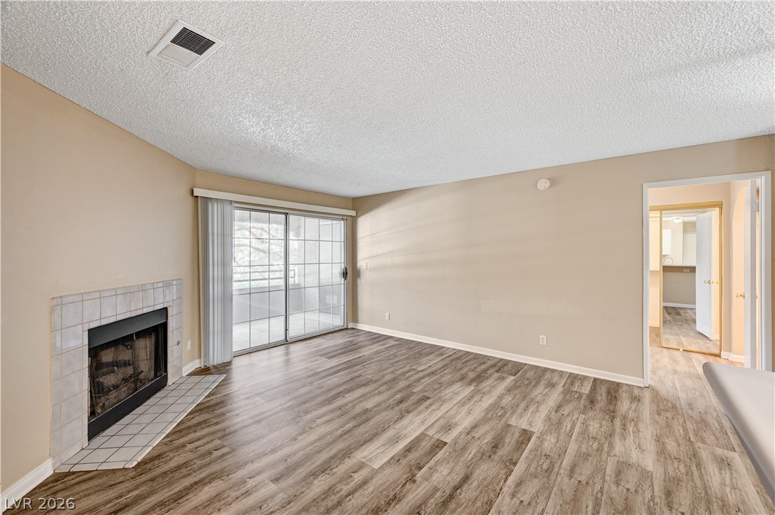 2200 South Fort Apache Road 2121