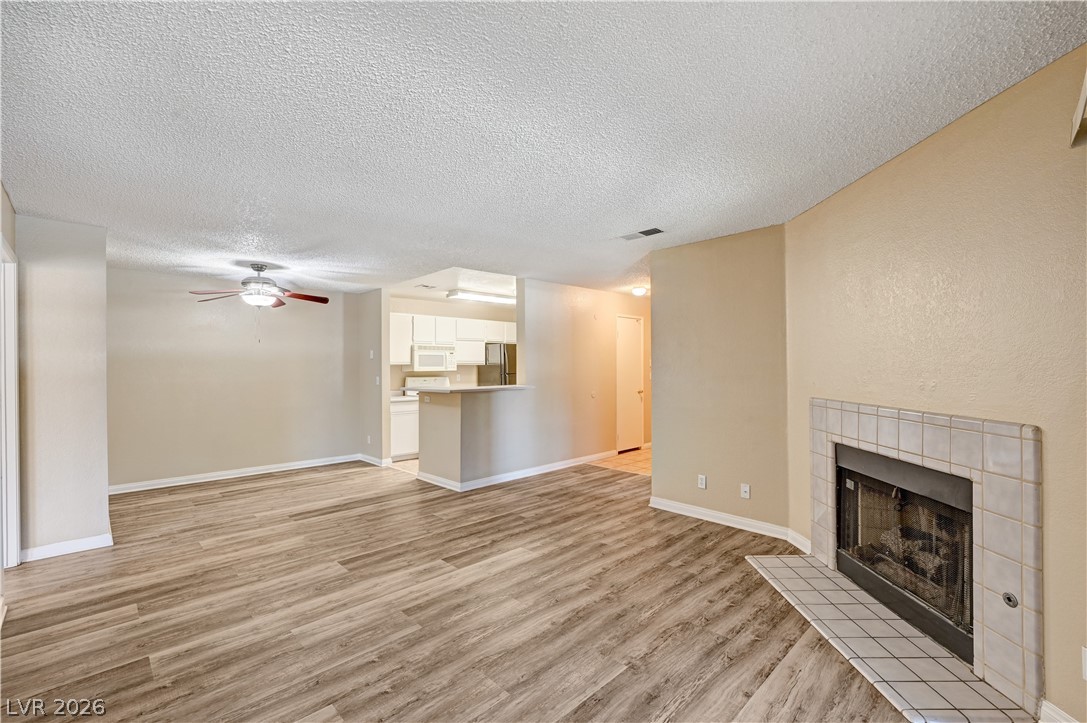 2200 South Fort Apache Road 2121