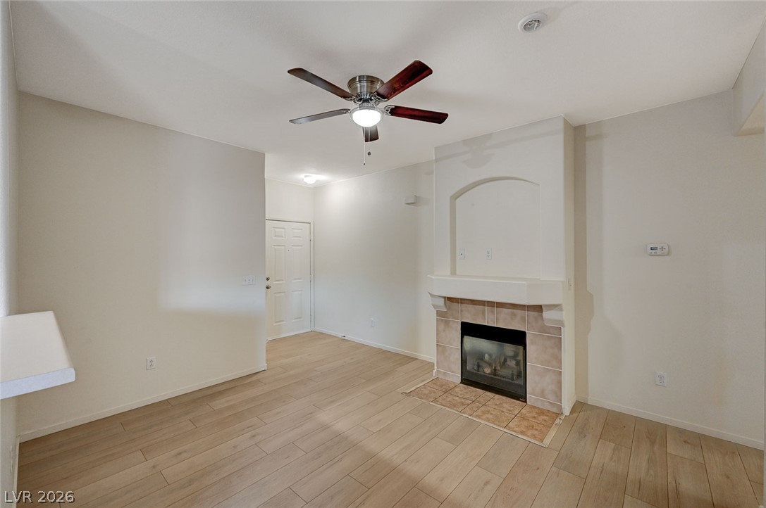 9050 West Warm Springs Road 1147