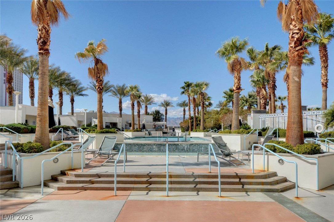 2700 South Las Vegas Boulevard 1305