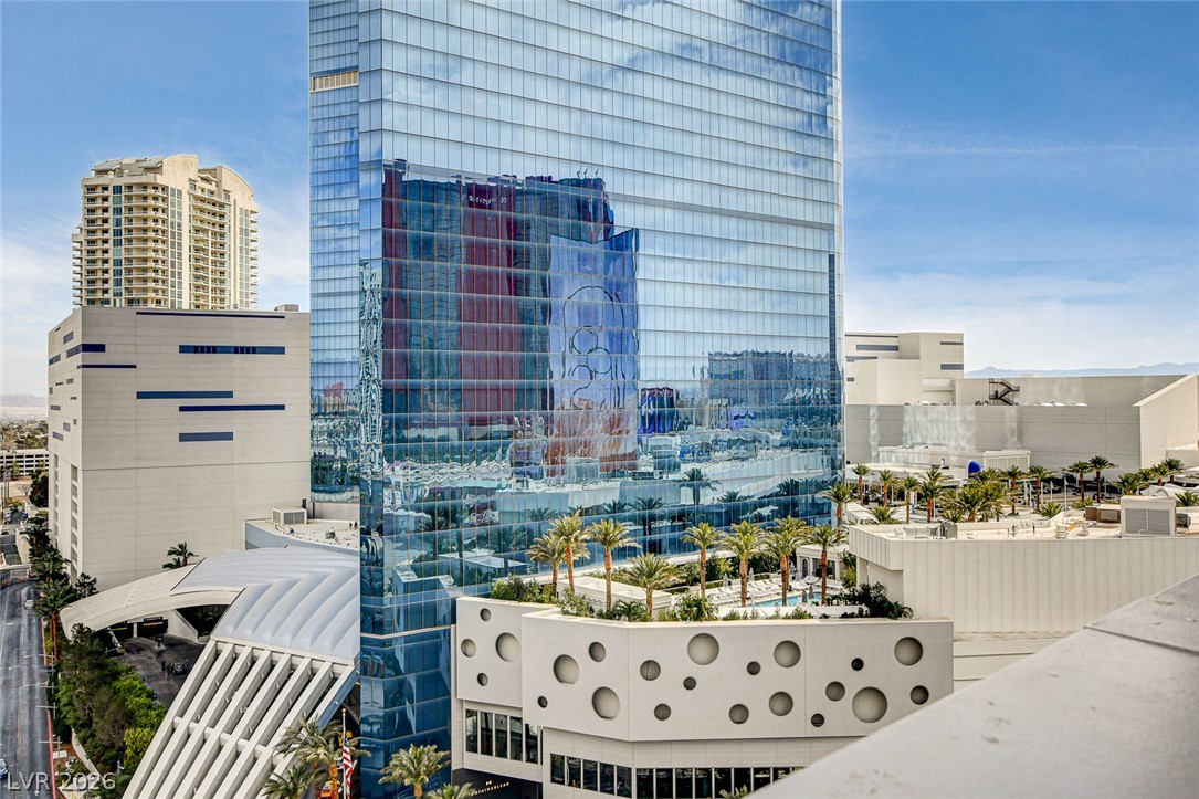 2700 South Las Vegas Boulevard 1305