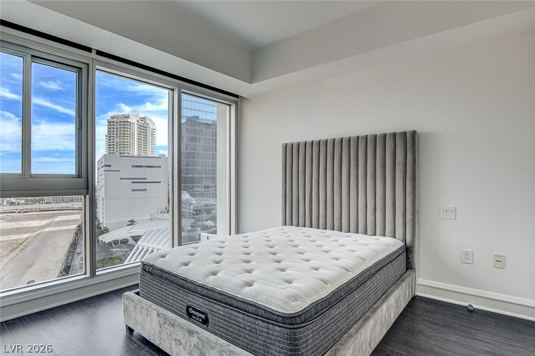 2700 South Las Vegas Boulevard 1305