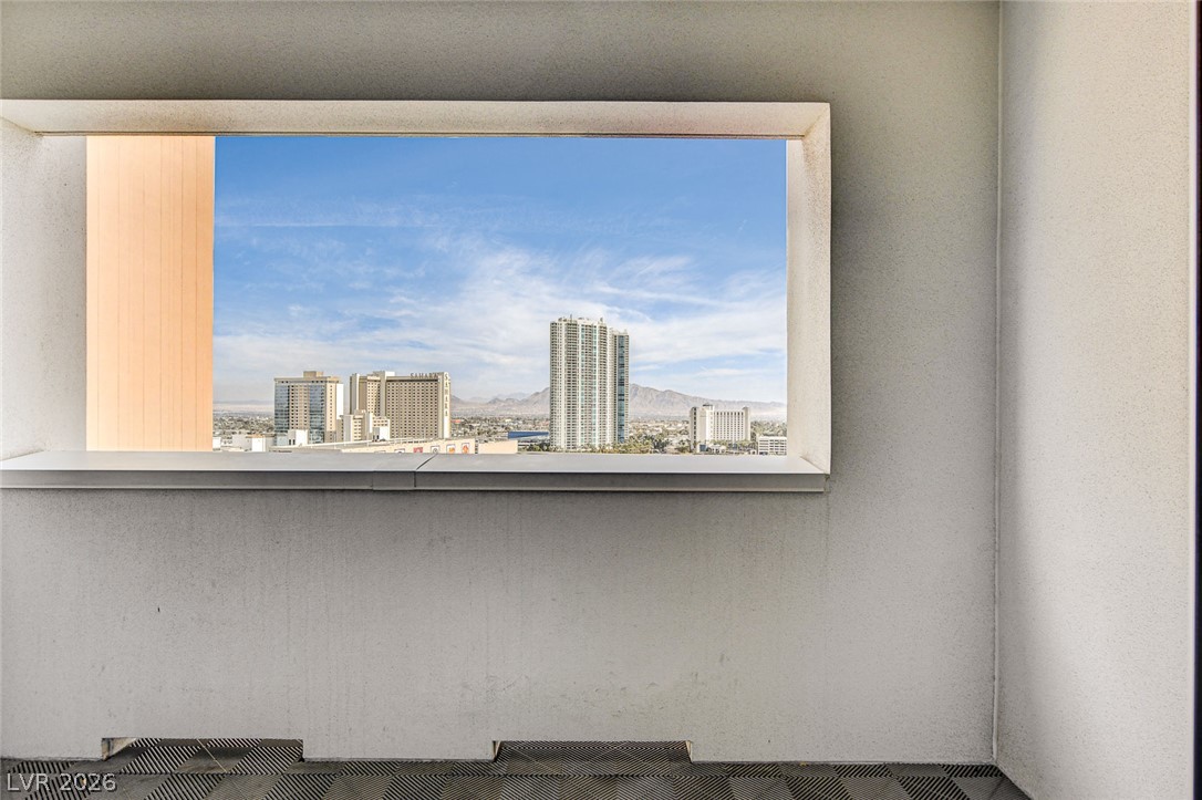 2700 South Las Vegas Boulevard 1305