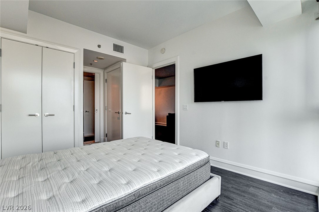 2700 South Las Vegas Boulevard 1305