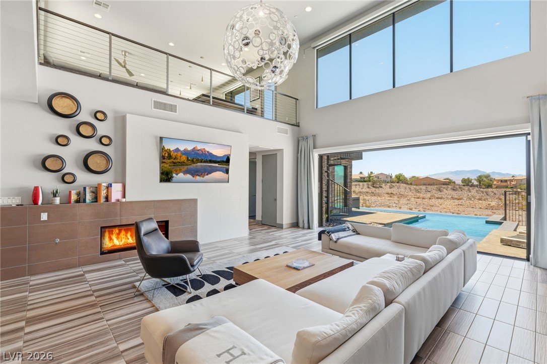 861 Vegas View Drive