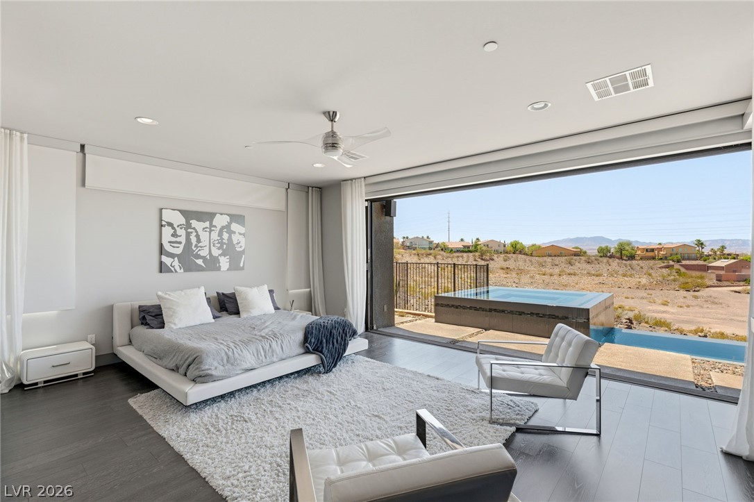861 Vegas View Drive
