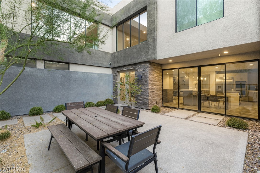 861 Vegas View Drive