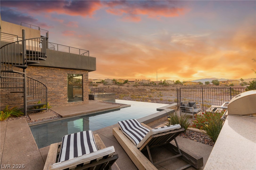 861 Vegas View Drive