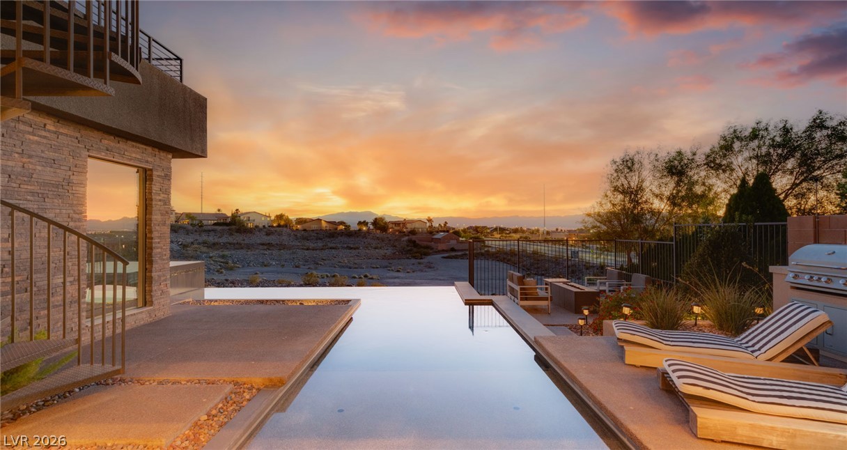 861 Vegas View Drive