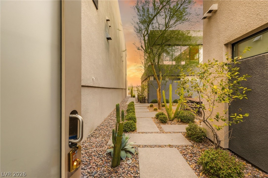 861 Vegas View Drive