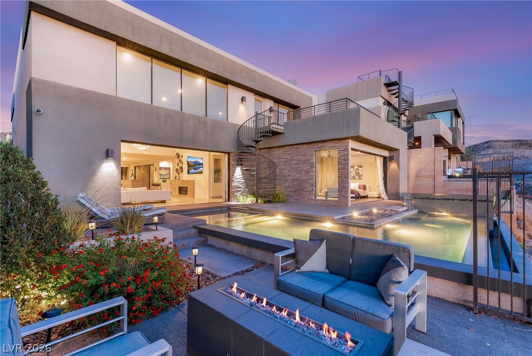 861 Vegas View Drive