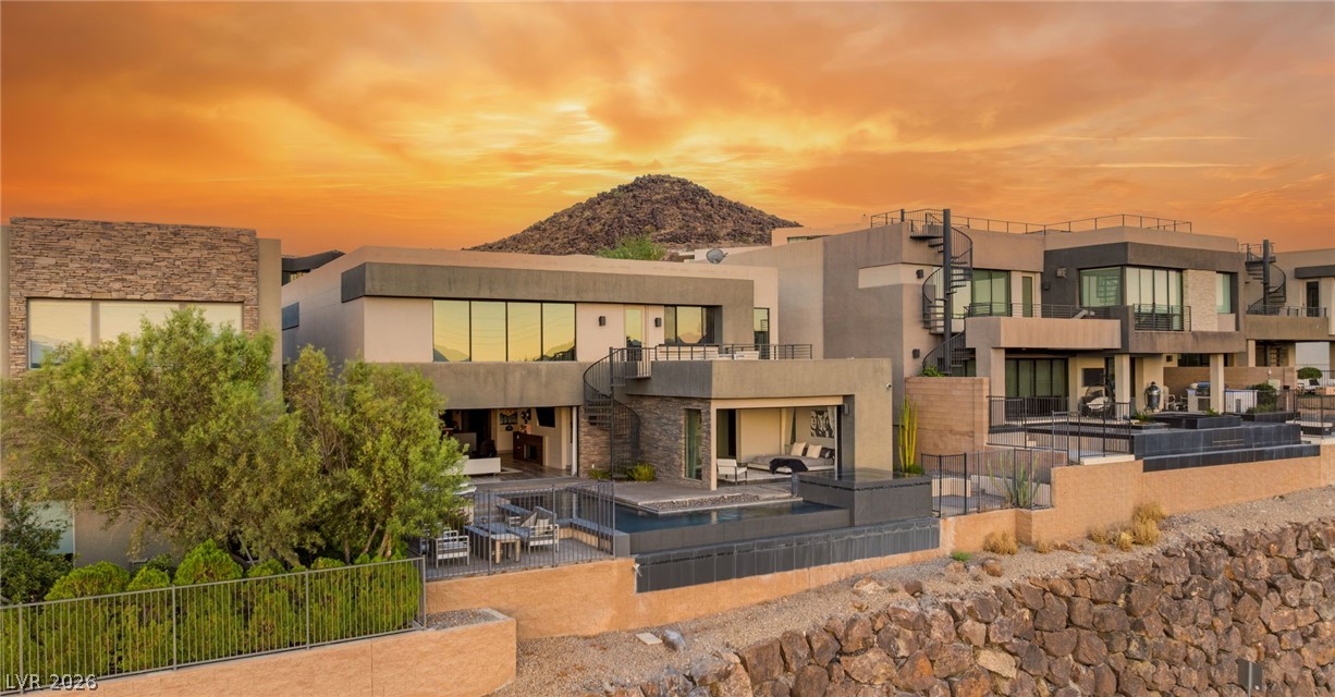 861 Vegas View Drive