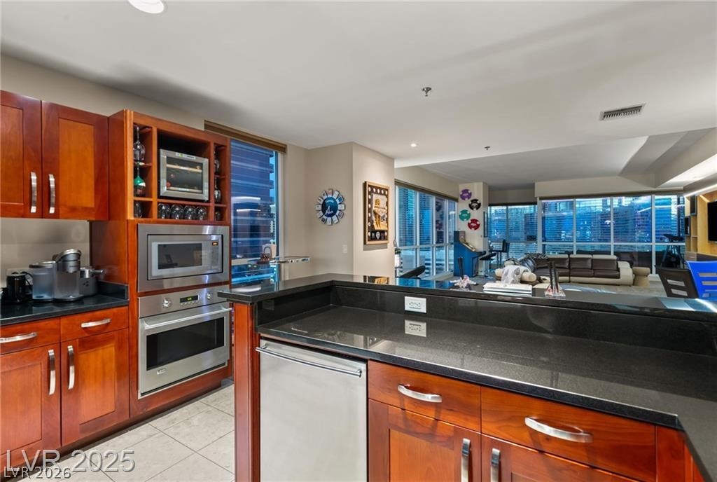 4525 Dean Martin Drive 1500