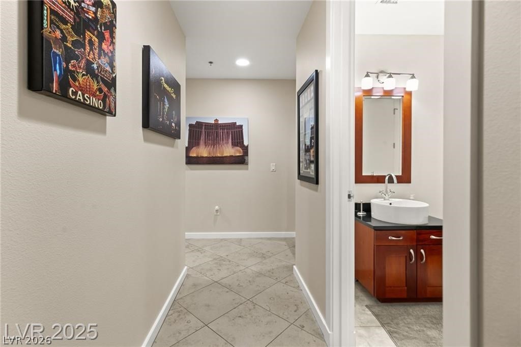 4525 Dean Martin Drive 1500