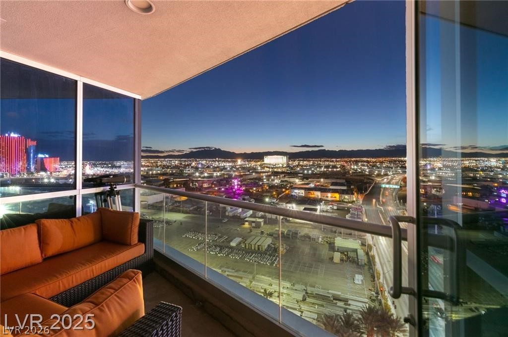 4525 Dean Martin Drive 1500