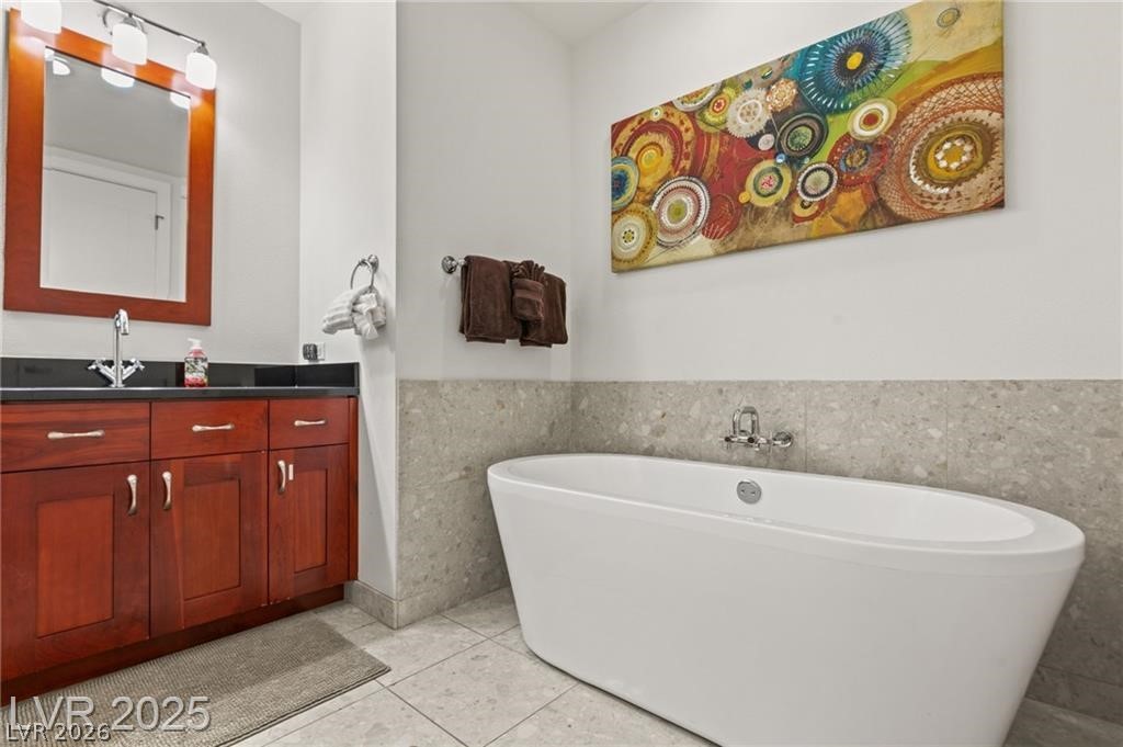 4525 Dean Martin Drive 1500