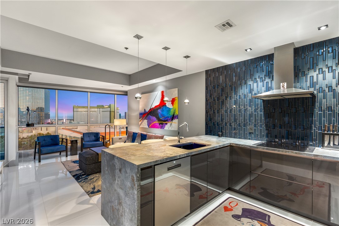 4575 Dean Martin Drive 1805