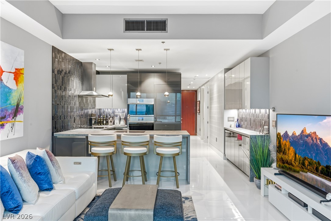 4575 Dean Martin Drive 1805
