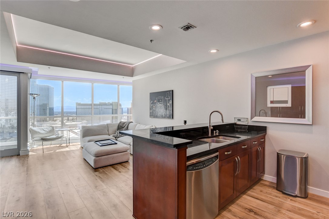 4575 Dean Martin Drive 2405