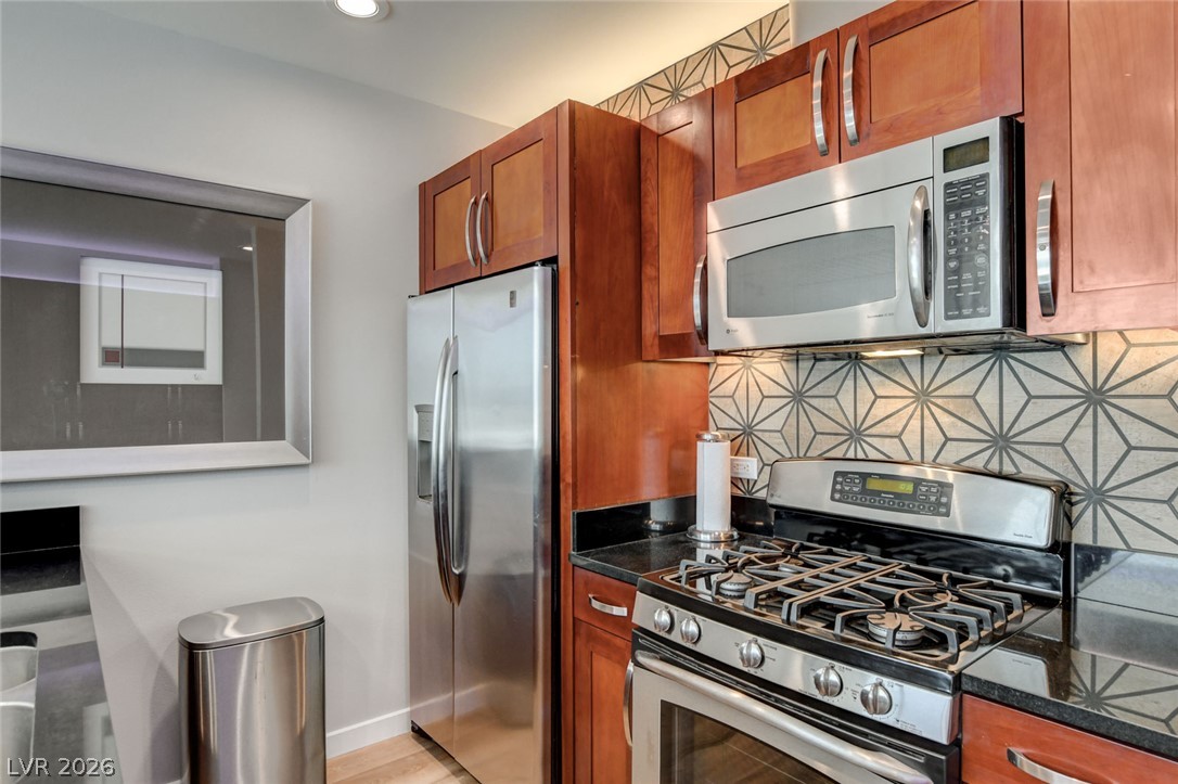 4575 Dean Martin Drive 2405
