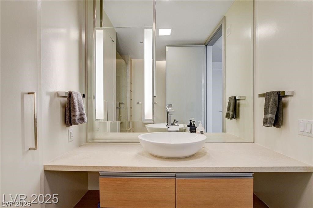 3722 South Las Vegas Boulevard 1010