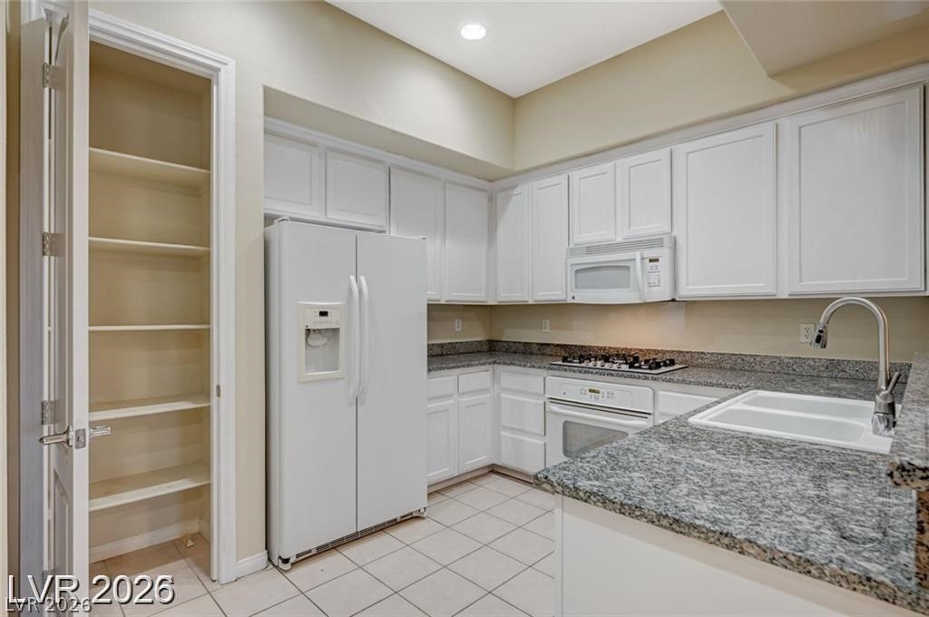 20 Serene Avenue 201