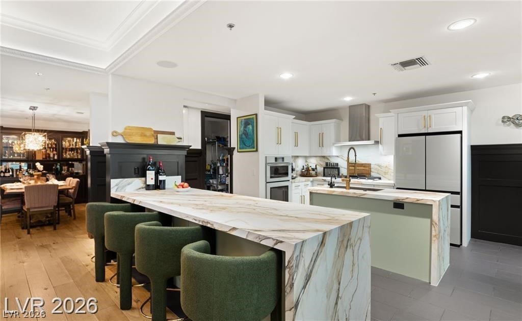 4575 Dean Martin Drive 2806