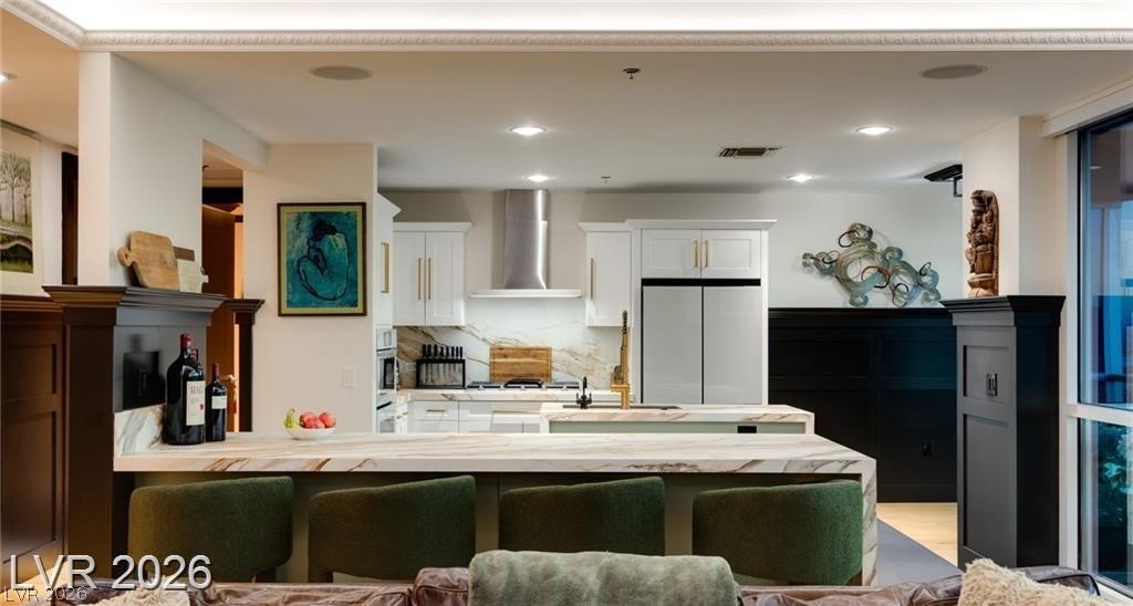 4575 Dean Martin Drive 2806