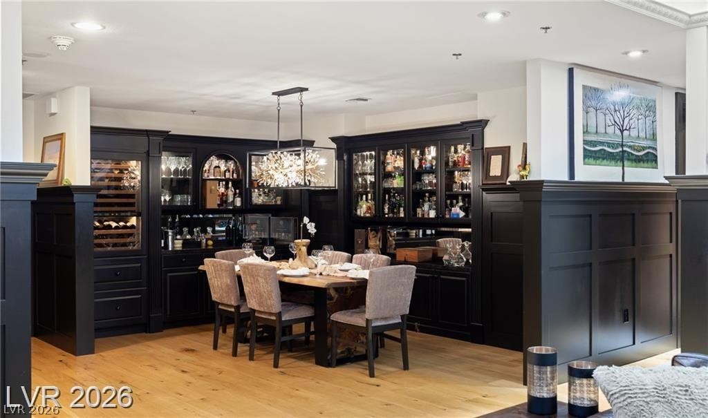 4575 Dean Martin Drive 2806