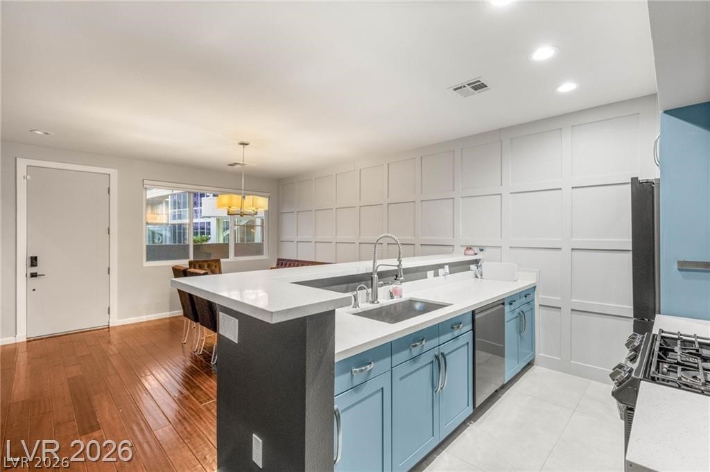 4545 Dean Martin Drive 101