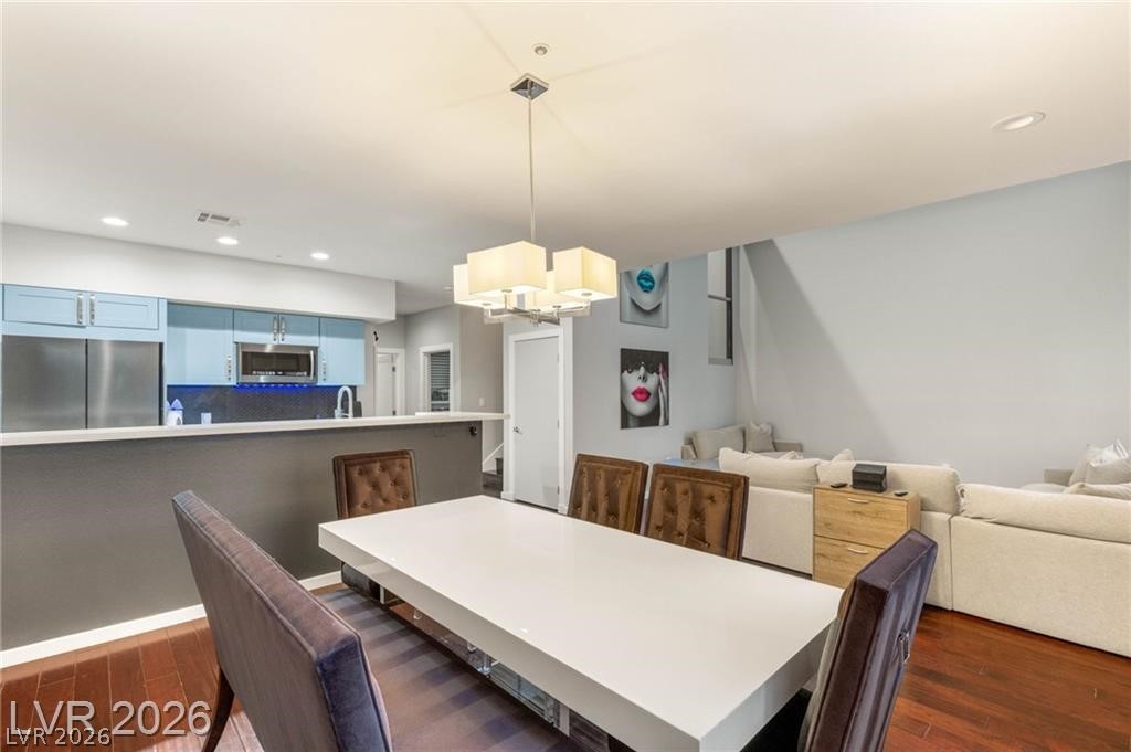 4545 Dean Martin Drive 101