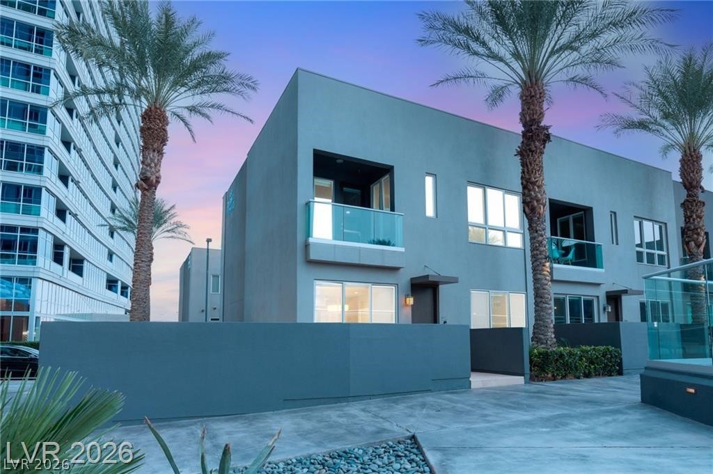 4545 Dean Martin Drive 101