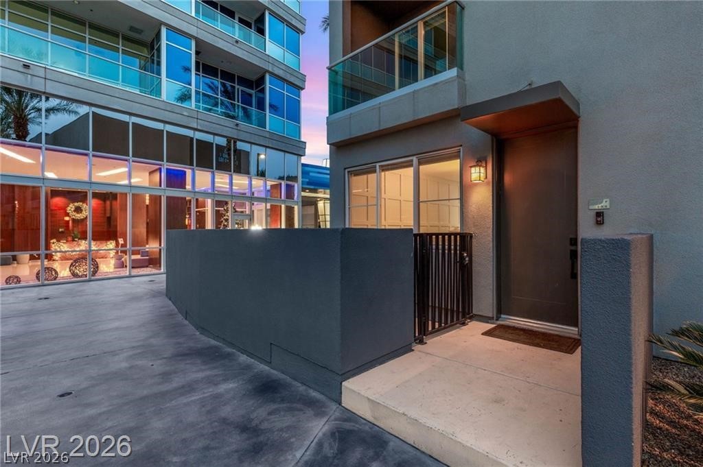 4545 Dean Martin Drive 101