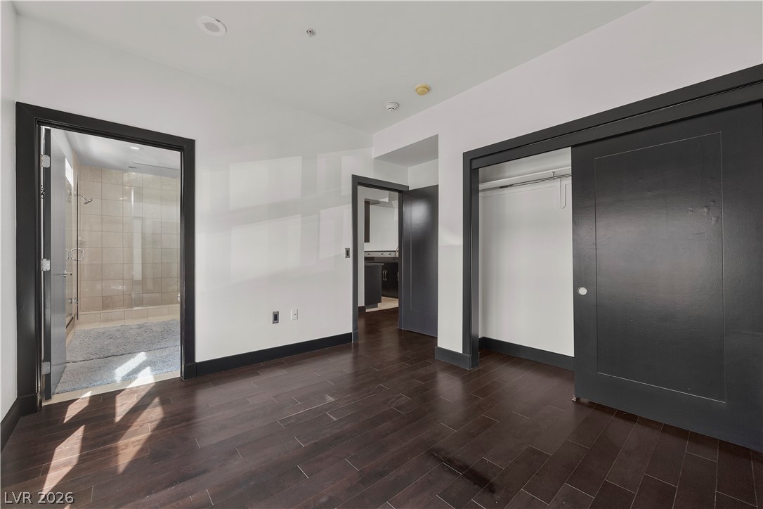 4565 Dean Martin Drive 102