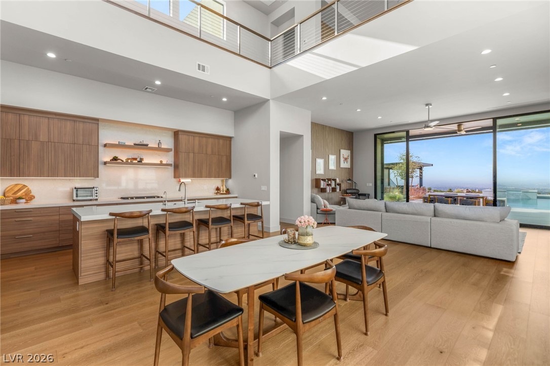 571 Overlook Rim Drive