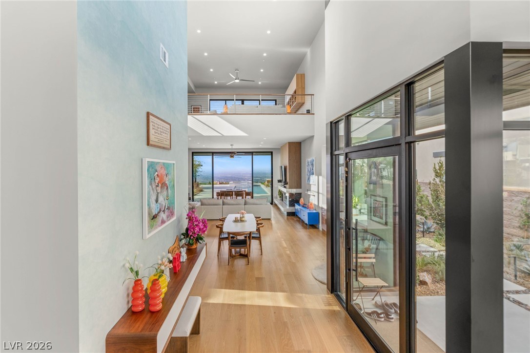 571 Overlook Rim Drive