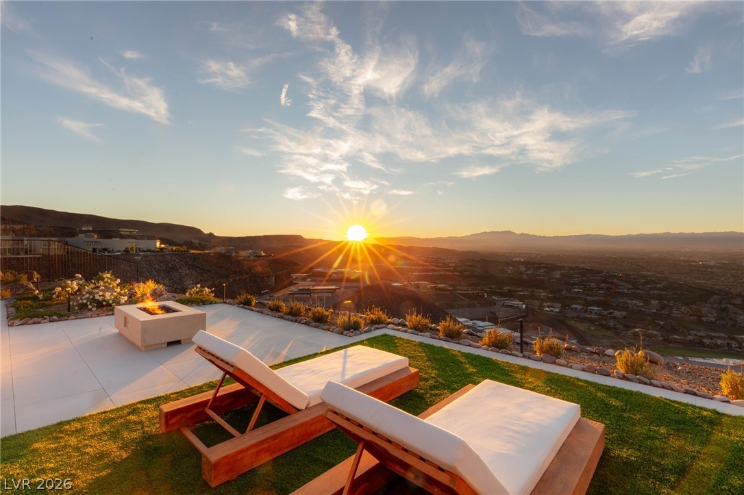 571 Overlook Rim Drive