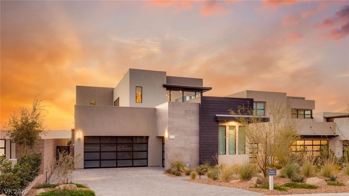 571 Overlook Rim Drive