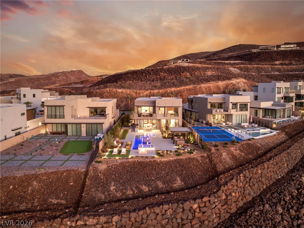 571 Overlook Rim Drive
